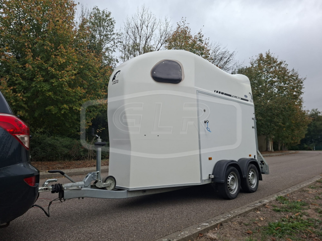 VAN OCCASION &ndash; CHEVAL LIBERTE &ndash; GOLD ONE WHITE LINE &ndash; 1.5 PLACES - BLANC - 2020