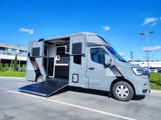 Camion chevaux vl avec appartement online