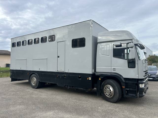 Annonces Camions VL Chevaux MTM occasion a vendre Equitransport