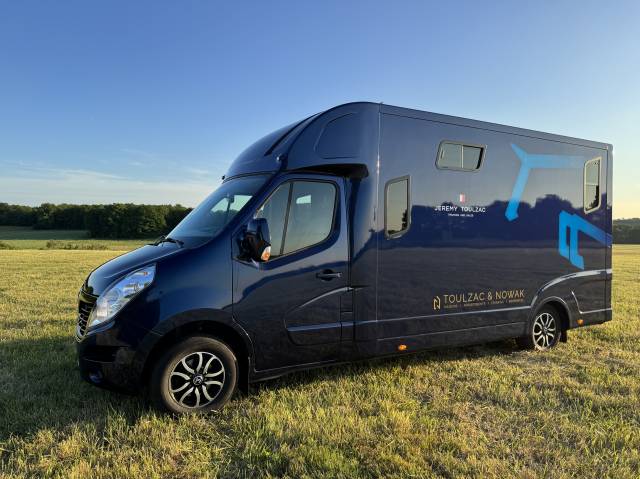 Camion THEAULT Proteo Switch 5pl. 44.000km