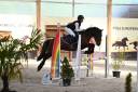<img alt='Zoom image' src='images/b_search.png'><b>&nbsp;Cliquez pour zoomer</b>