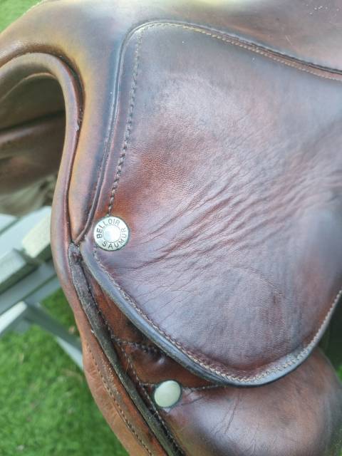 Selle dressage belloir 17'