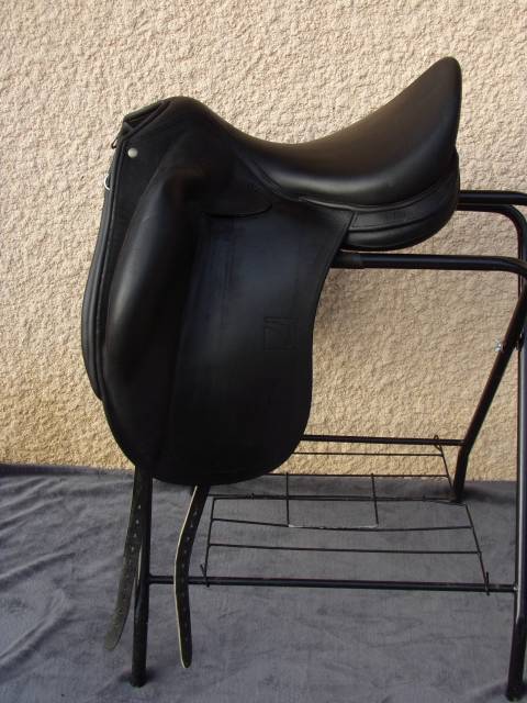 Selle dressage childeric dpl 18'