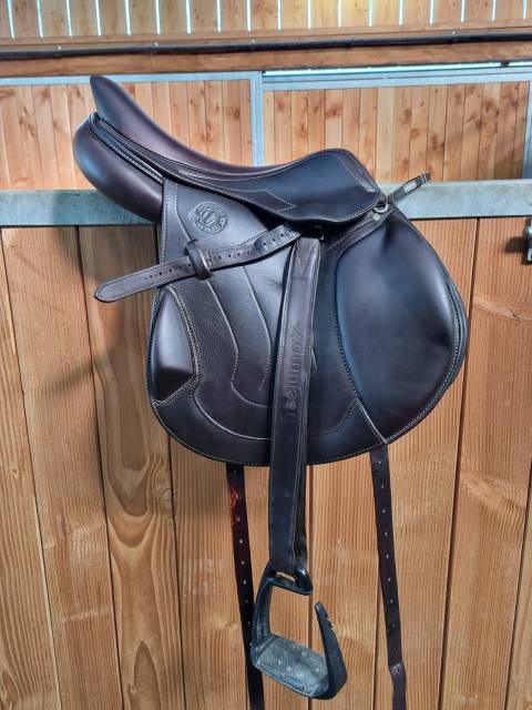 Selle antarès mono quartier 17 pouces