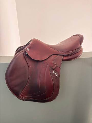 Selle cwd mademoiselle 2gs chataigne, très bon état