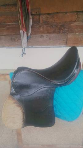 Selle mixte 17,5 pouces
