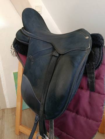 Selle de dressage wintec isabelle werth cair. 43 cm - 17''