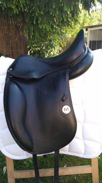Selle dressage meyer monoquartier 17“
