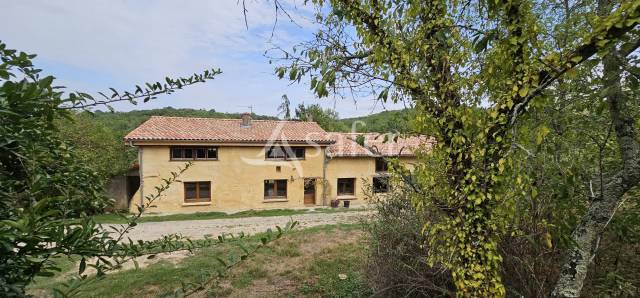 Propriété sur 20 ha en vallée de la lèze