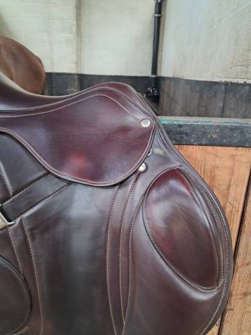 Selle bates advanta