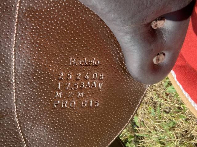 Vends selle forestier boeckelo 2025. 17,5p, état neuf.