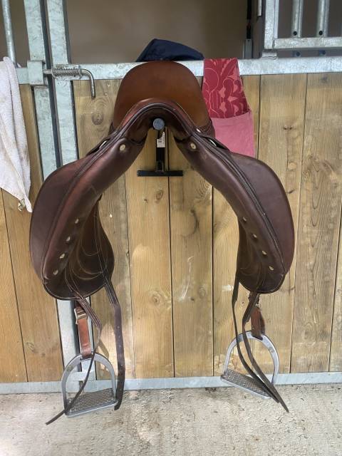 Selle de dressage cadence