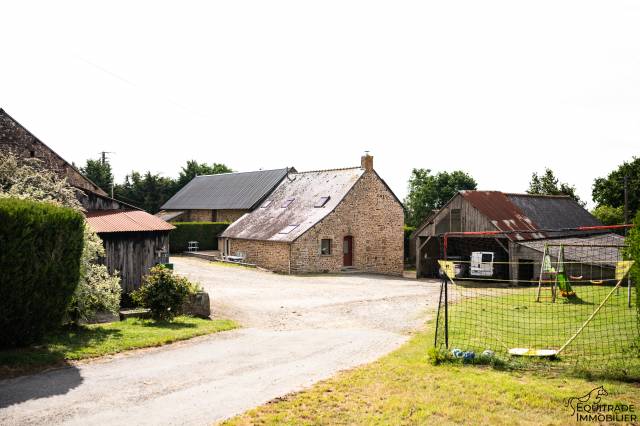 Propriété avec maison et dépendances, 1ha50