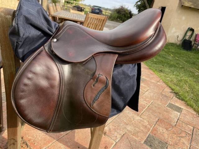 Selle d’équitation antares 18’ de 2020 second hand sadd