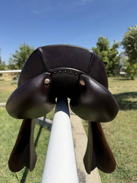 Selle antares comfort2 18” excellent état
