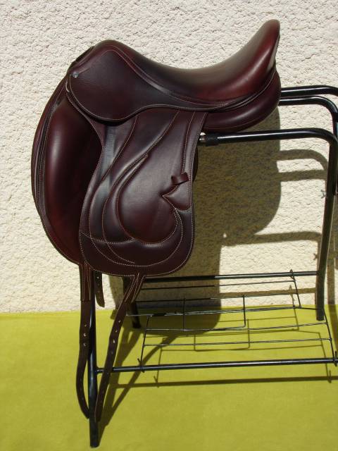 Selle dressage antares alliance 17'5 splendide