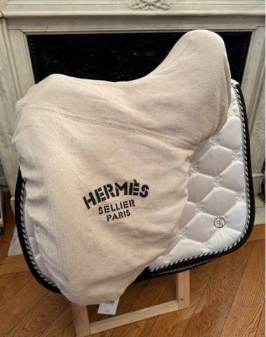 Vends selle dressage hermès, arpège