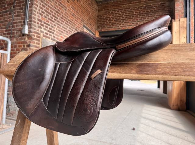 Selle forestier séoul – 17,5” – excellent état - buffle