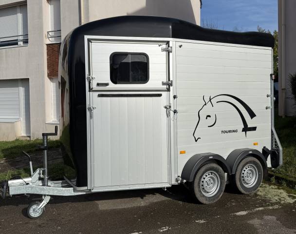 Van cheval liberté
