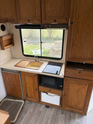 Camion 8 places chardron