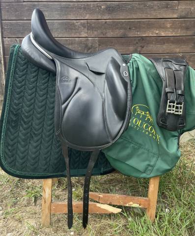 Selle de dressage devoucoux makila lab