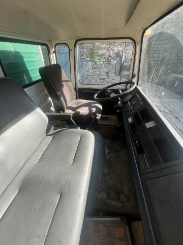 Camion renault s130 1985 // 387'829 km au compteur 