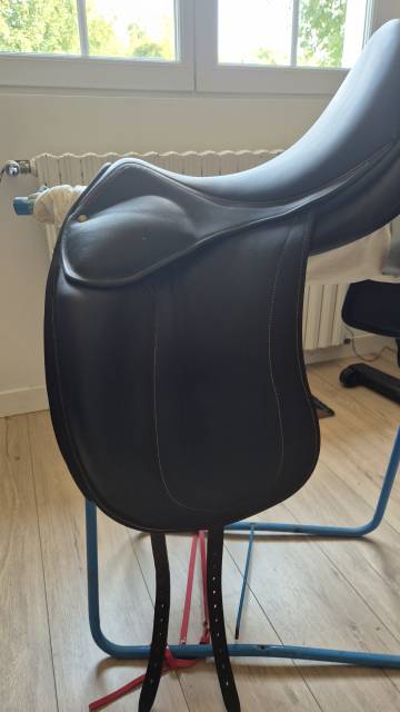 Selle de dressage childéric