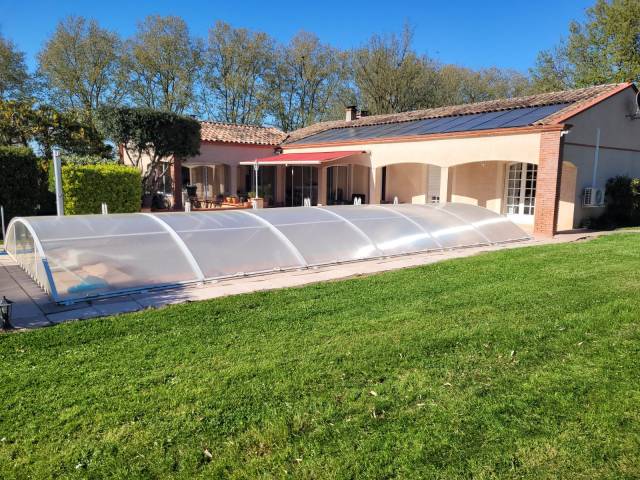 Maison familiale 160 m² - terrain 1 hectare - piscine