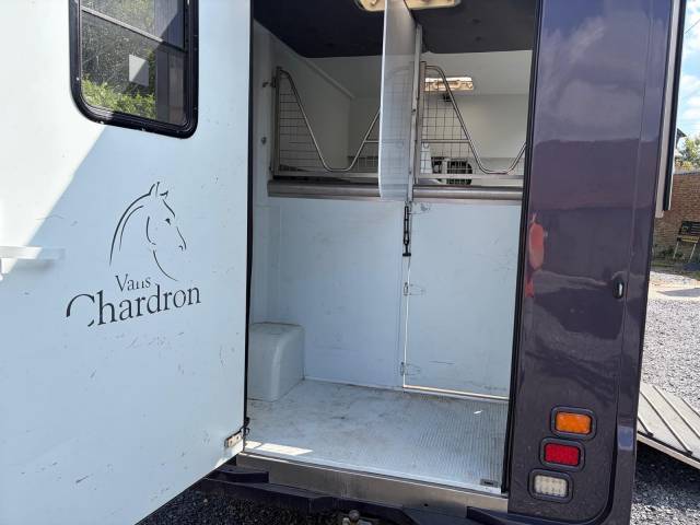 Camion chevaux chardron  
