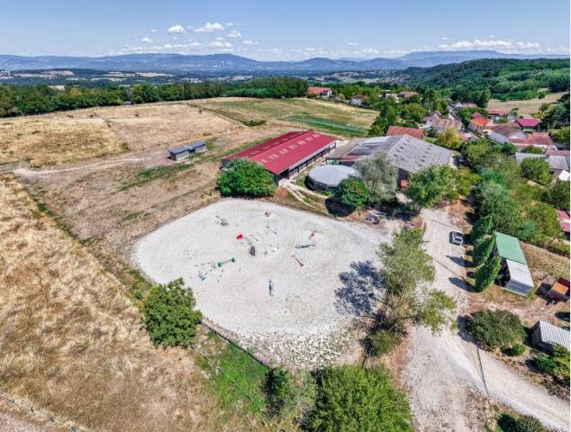 Vente / propriété équestre à vignieu (38890)
