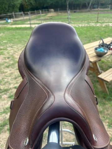  selle cwd s.03 close contact – année 2022 taille 17