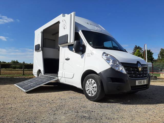 Renault master