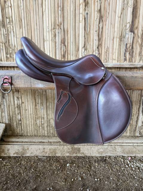 Selle antarès 17,5