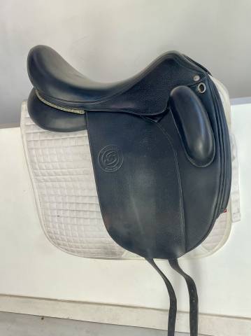 Selle de dressage forestier aachen 18