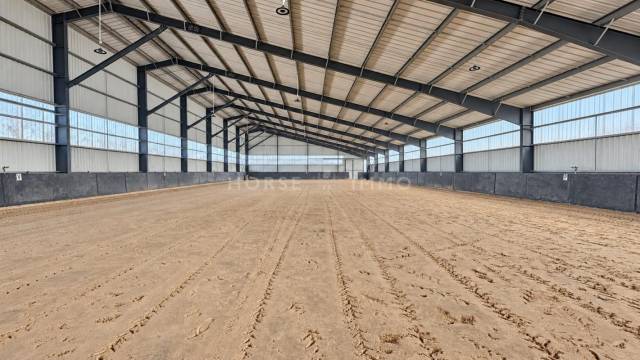 Domaine équestre proche béziers et les plages