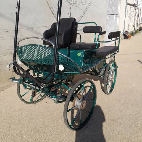 Voiture d'attelage