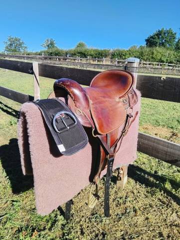 Selle randonnée guichard longue distance