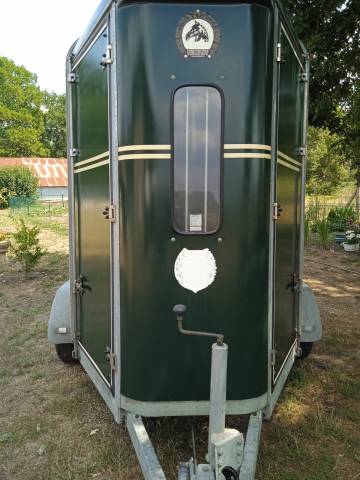 Van a chevaux