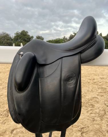 Selle de dressage forestier aachen