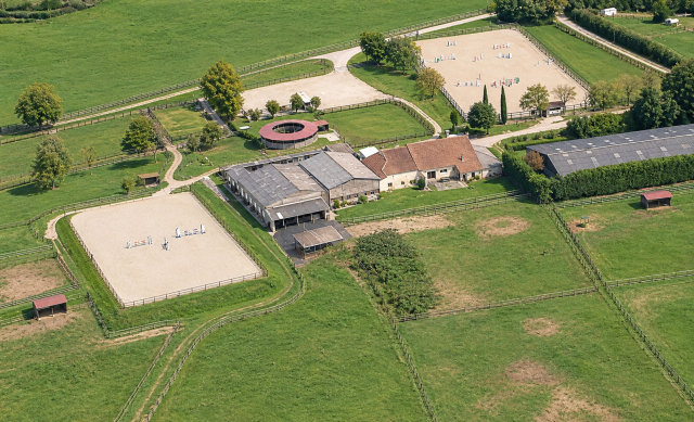 Centre équestre et écurie de propriétaires – agen