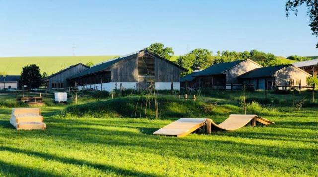 Propriété equestre haras en activité 