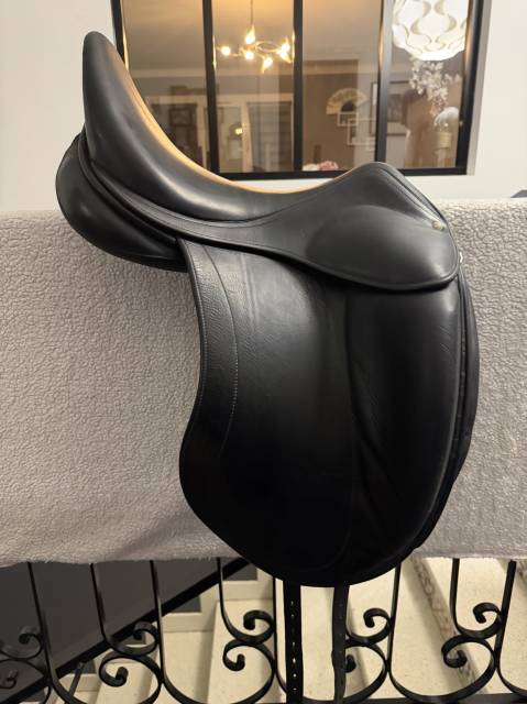 Selle dressage childeric