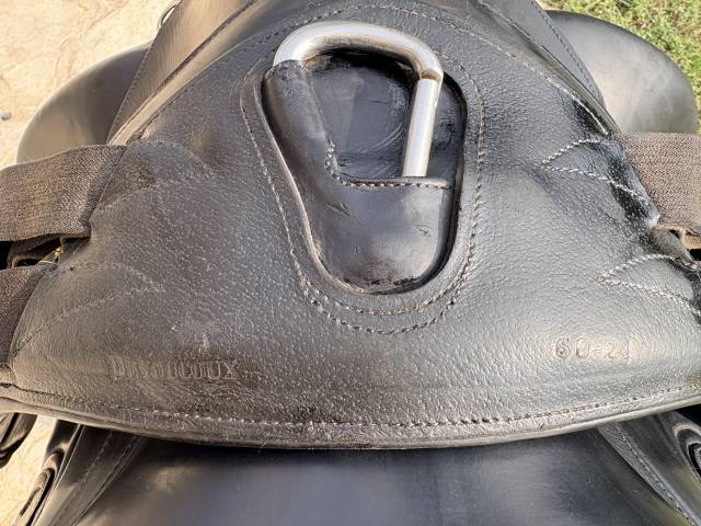 Selle dressage devoucoux