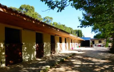 Pensions - ecurie du mas de gentil by 2t jump