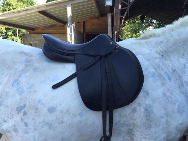 Selle maurel comme neuve