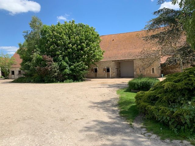Pension chevaux a la ferme - ferme d' egreville (77)