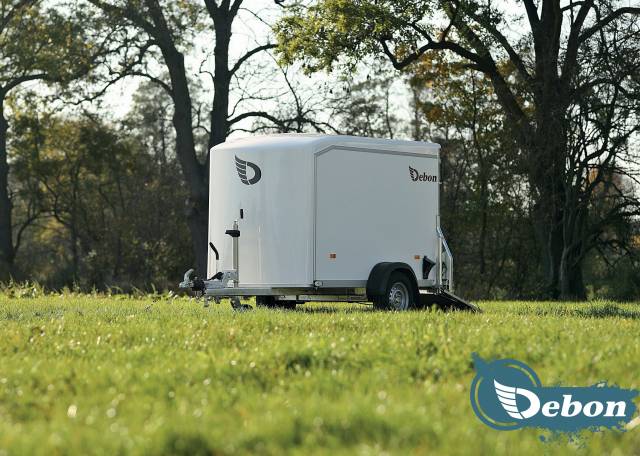 Fourgon - c255 debon - freinee - neuve 