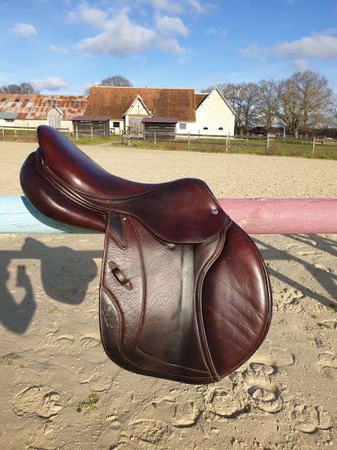 Selle cwd