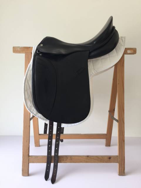 Selle de dressage fredy röösli pilatus