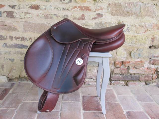 Selle meyer monoquartier semi-creuse 17 quartiers 4 - réf. 2440